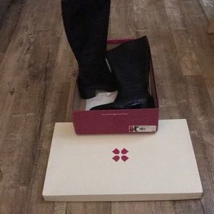 Naturalizer black leather boot size 9 M